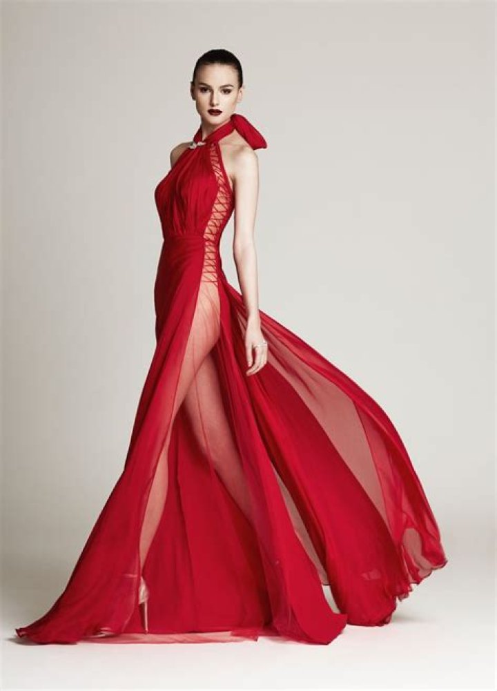 Cristina Savulescu (Fashion Designer) - Age, Birthday, Bio, Facts, Family, Net Worth, Height & More