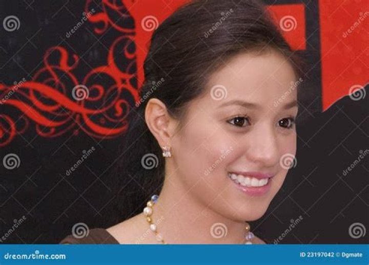Cristine Reyes (TV Actress) - Age, Birthday, Bio, Facts, Family, Net Worth, Height & More