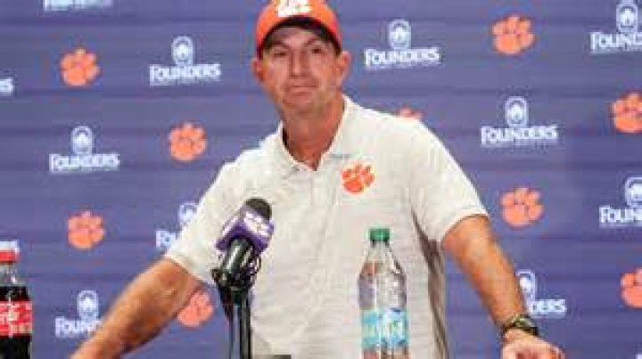 Dabo Swinney (Football Coach) - Age, Birthday, Bio, Facts, Family, Net Worth, Height & More