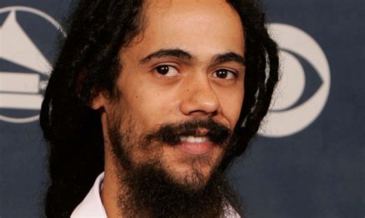 How tall is Damian Marley