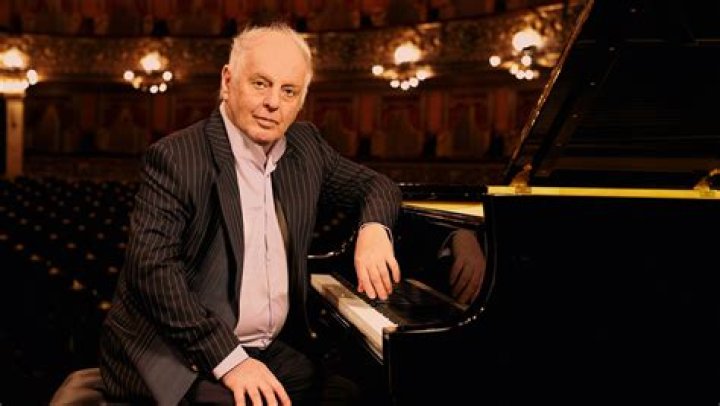 Astrology Birth Chart of Daniel Barenboim (Pianist) 2024