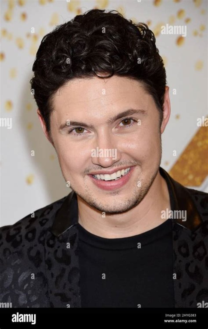 Daniel Emmet (Pop Singer) - Age, Birthday, Bio, Facts, Family, Net Worth, Height & More