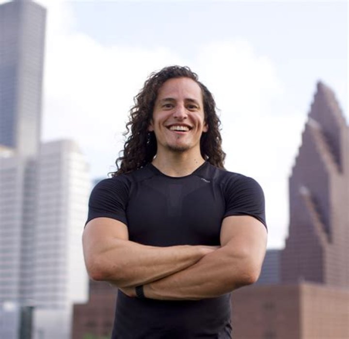 Daniel Gil (Reality Star) - Age, Birthday, Bio, Facts, Family, Net Worth, Height & More