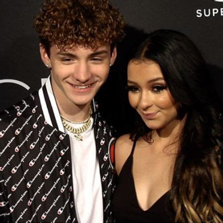 
Danielle Cohn And Her Boyfriend Are Being Sued By Michael Weist 