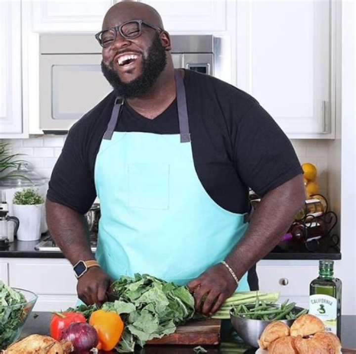 Darius Williams (Chef) - Age, Birthday, Bio, Facts, Family, Net Worth, Height & More