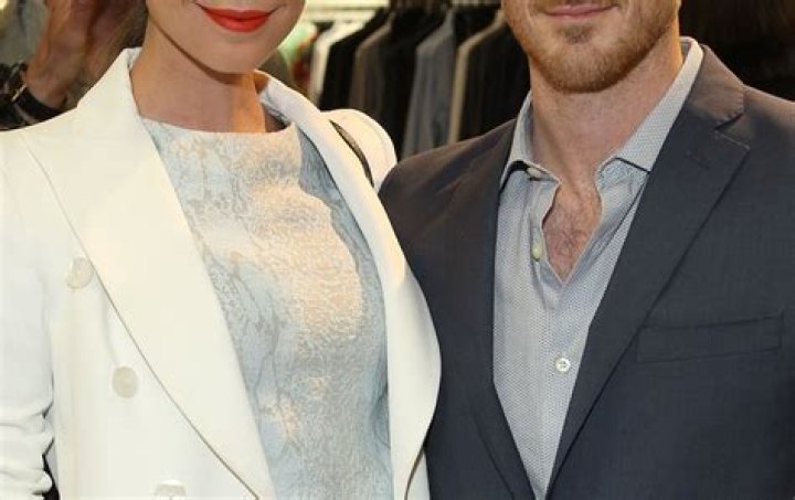 Dave and Odette Annable Reveal Sex of Their Baby in the Sweetest Announcement Ever