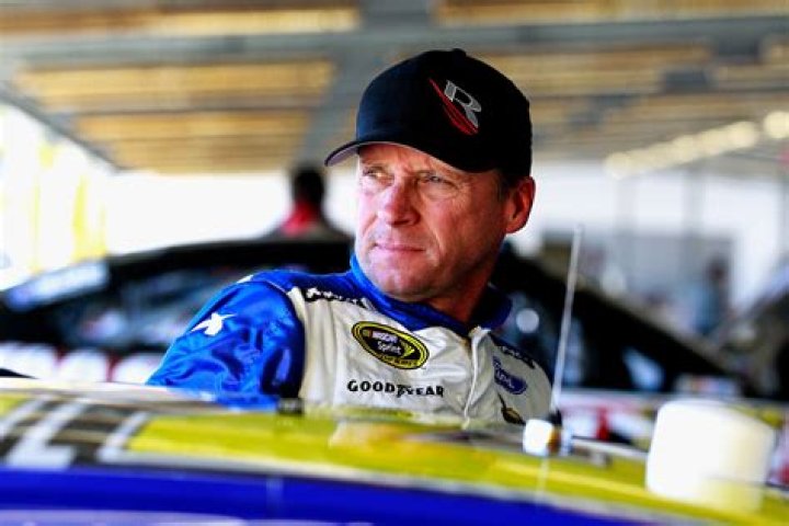 Dave Blaney Biography, Age, Height, Wife, Net Worth, Family