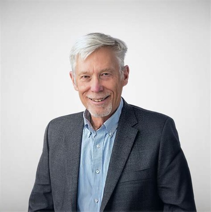 David G. Maloney Biography, Age, Height, Wife, Net Worth, Family