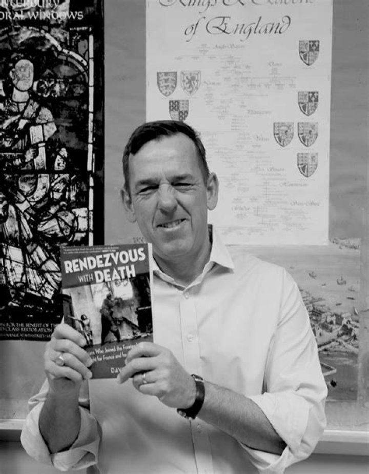 David Hanna Biography, Age, Height, Wife, Net Worth, Family