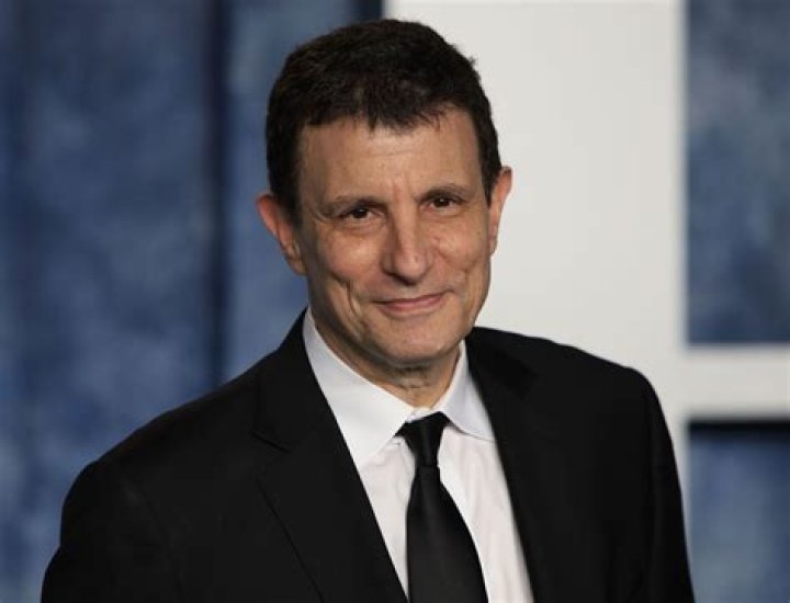 David Remnick Biography, Age, Height, Wife, Net Worth, Family
