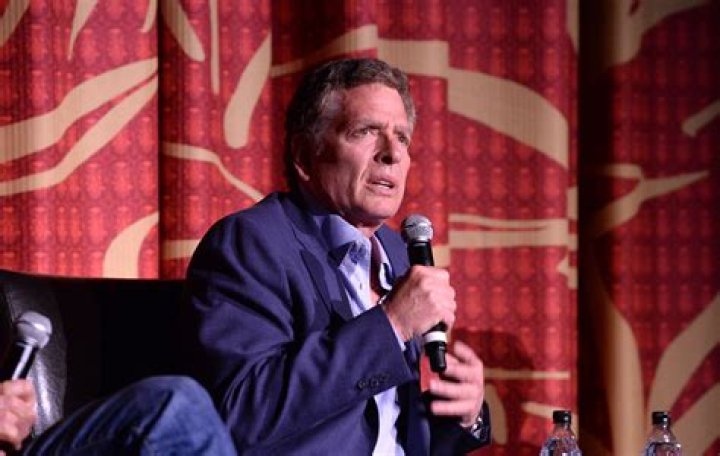 David Zucker Biography, Age, Height, Wife, Net Worth, Family