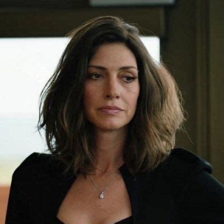 Dawn Olivieri Is Portrayed As A Sarah Atwood In “Yellowstone”