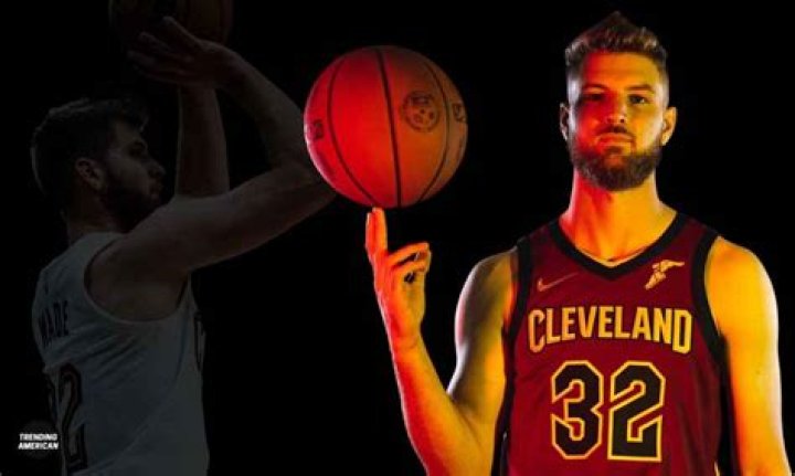 Dean Wade Height, Weight, Net Worth, Age, Birthday, Wikipedia, Who, Nationality, Biography