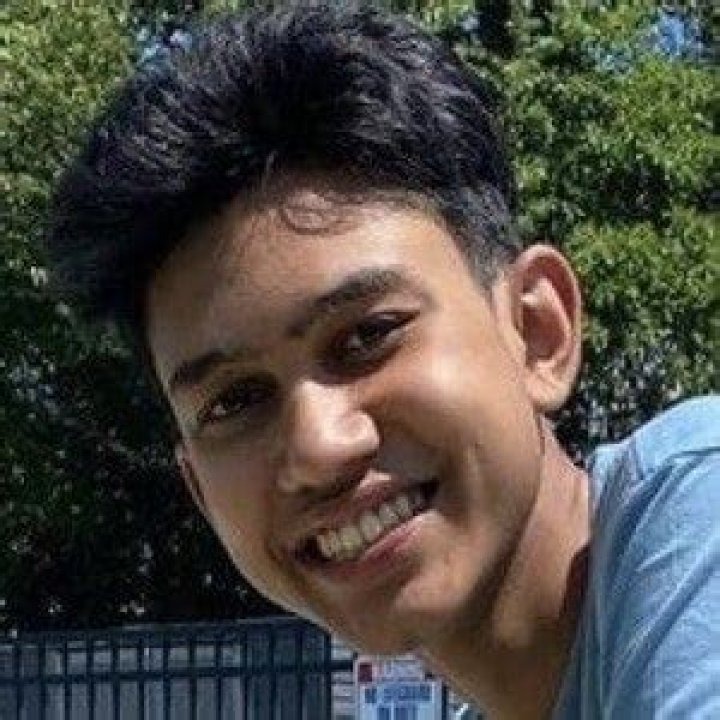 DeanBean (YouTube Star) - Age, Birthday, Bio, Facts, Family, Net Worth, Height & More