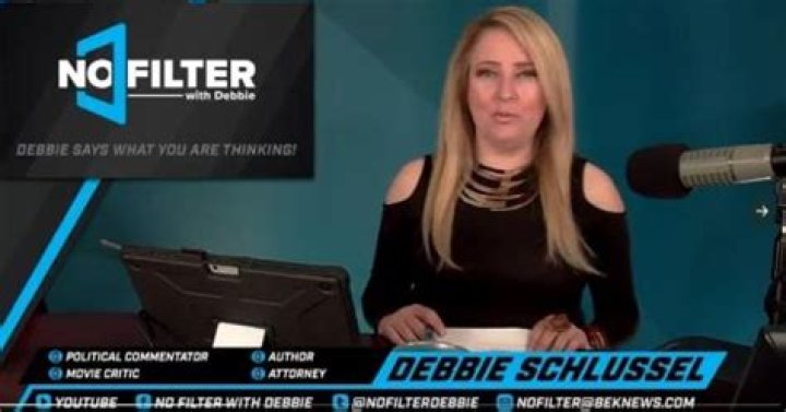 Debbie Schlussel (Blogger) - Age, Birthday, Bio, Facts, Family, Net Worth, Height & More