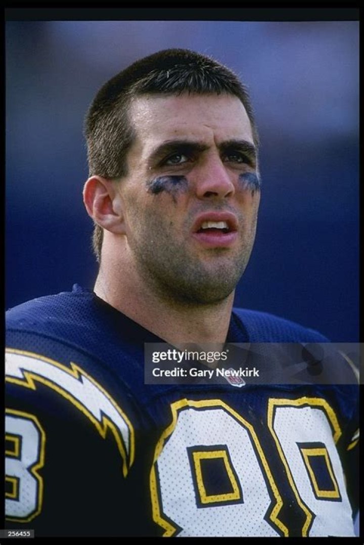 Deems May Biography, Age, Height, Wife, Net Worth, Family