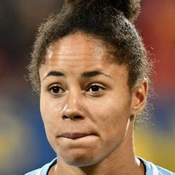 Demi Stokes (Soccer Player) - Age, Birthday, Bio, Facts, Family, Net Worth, Height & More