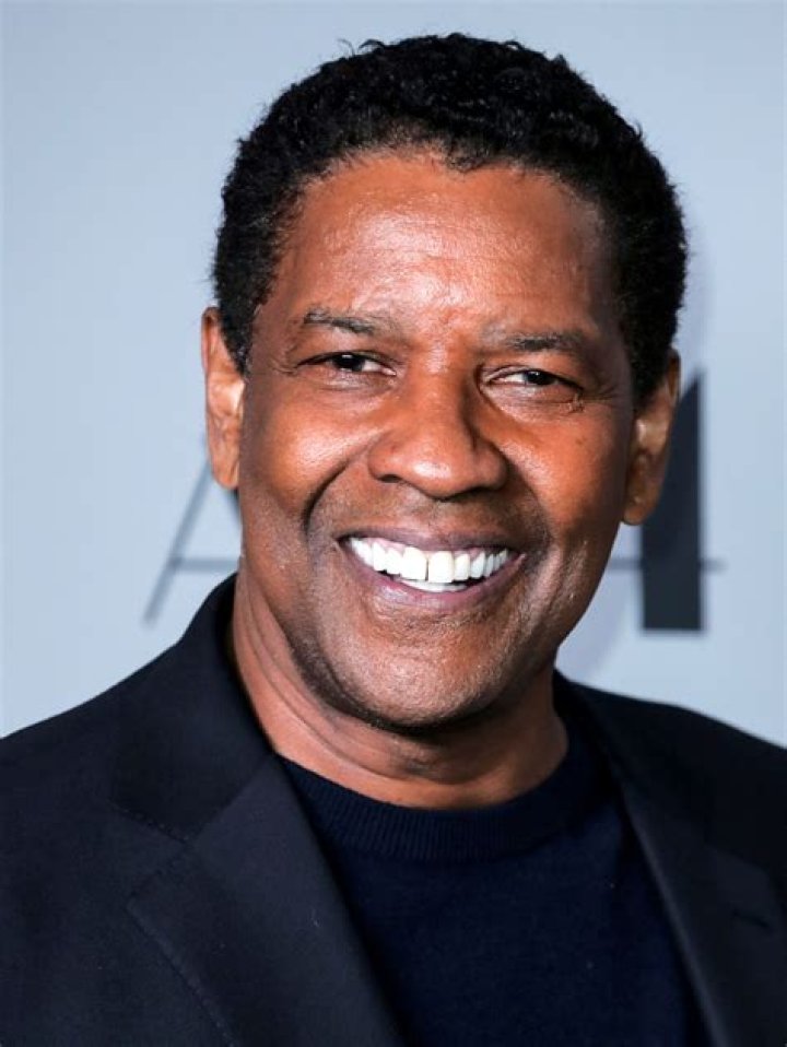 How tall is Denzel Washington