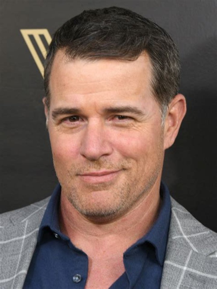 Derek Phillips Biography, Age, Height, Wife, Net Worth, Family