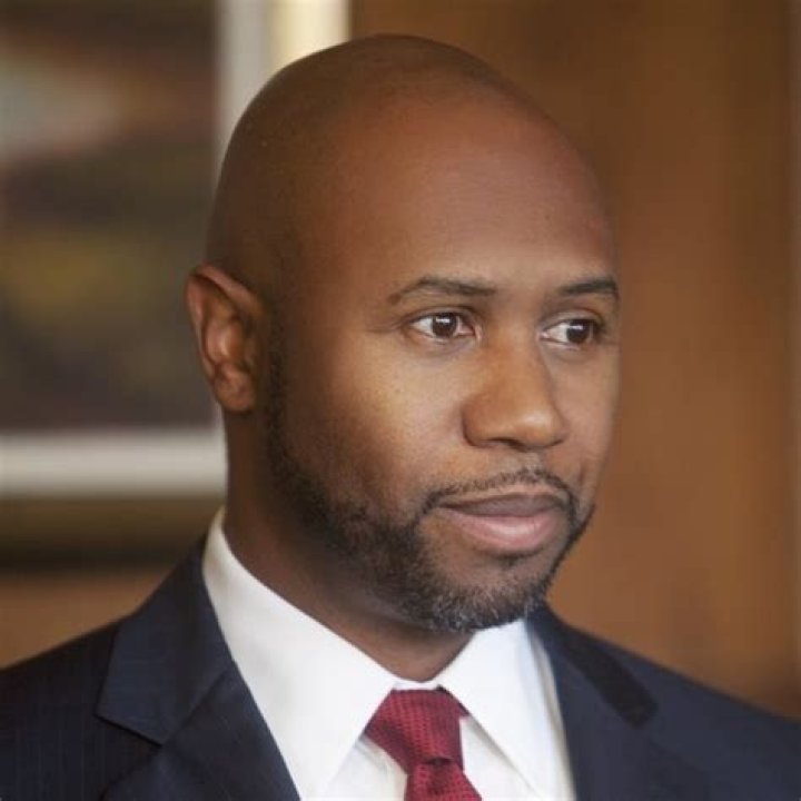 Derek Webster (Actor) Wiki, Biography, Age, Height, Wife, Family, Net Worth & More