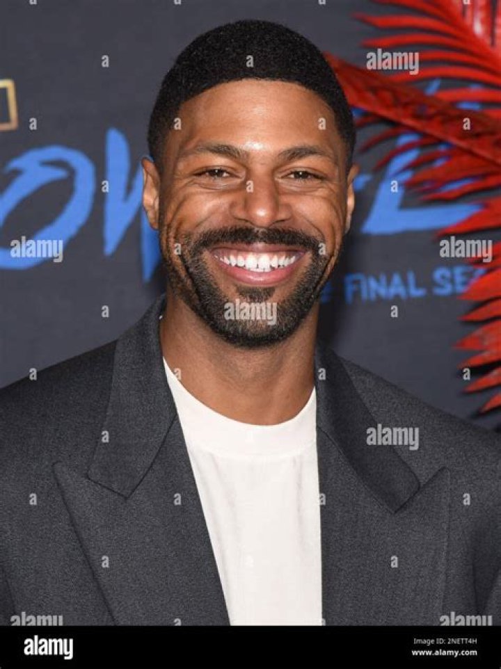 DeVaughn Nixon (Movie Actor) - Age, Birthday, Bio, Facts, Family, Net Worth, Height & More