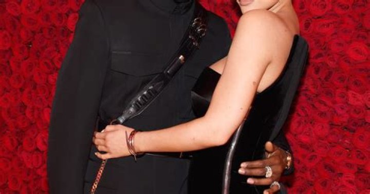 Kylie Jenner and Travis Scott Didn’t Get Engaged During the Super Bowl Halftime Show and Fans Are Like WTF?