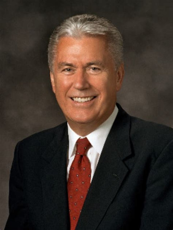 Dieter F. Uchtdorf biografía, edad, altura, esposo, net worth, familia