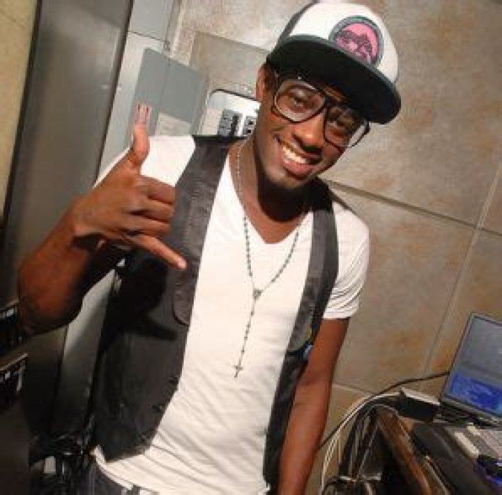 Ding Dong Biography, Age, Height, Wife, Net Worth, Family