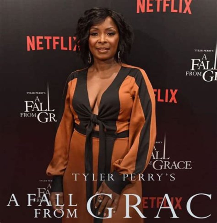 Does Crystal R Fox have any children? – Celebrity.fm – #1 Official Stars, Business & People Network, Wiki, Success story, Biography & Quotes