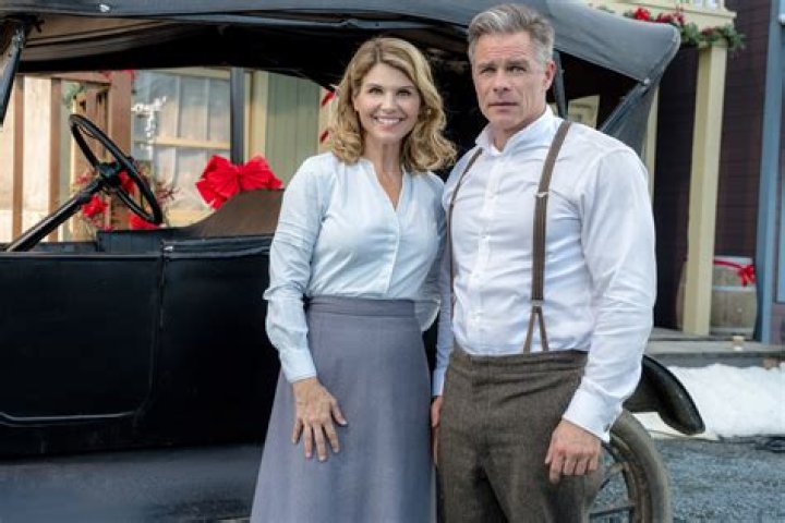 Does Gowen leave When Calls the Heart? – Celebrity.fm – #1 Official Stars, Business & People Network, Wiki, Success story, Biography & Quotes