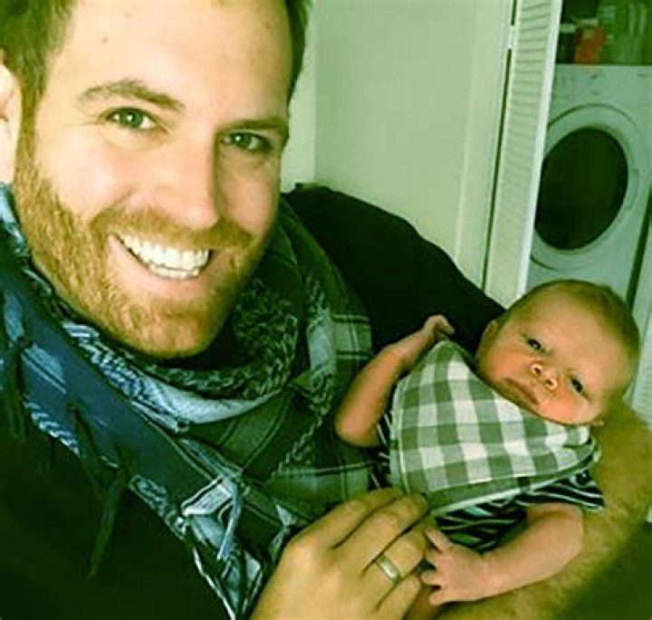 Does Josh Gates have a child?