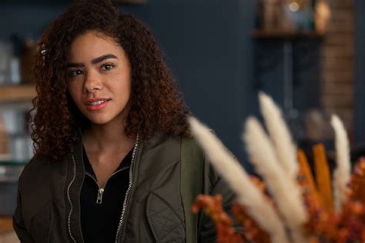 Does Max forgive Ginny? – Celebrity.fm – #1 Official Stars, Business & People Network, Wiki, Success story, Biography & Quotes