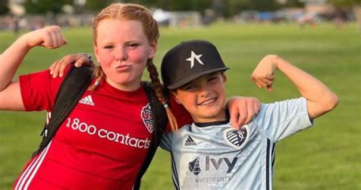 Does Whitney Rose have kids? – Celebrity.fm – #1 Official Stars, Business & People Network, Wiki, Success story, Biography & Quotes