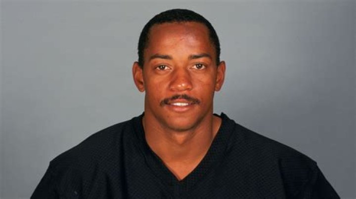 Dokie Williams Biography, Age, Height, Wife, Net Worth, Family