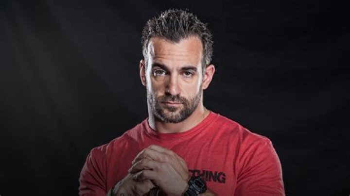 Dom Raso (Entrepreneur) - Age, Birthday, Bio, Facts, Family, Net Worth, Height & More