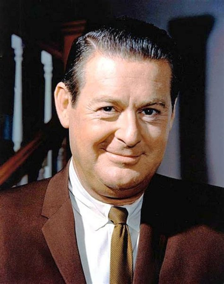 Don DeFore Biography, Age, Height, Wife, Net Worth, Family