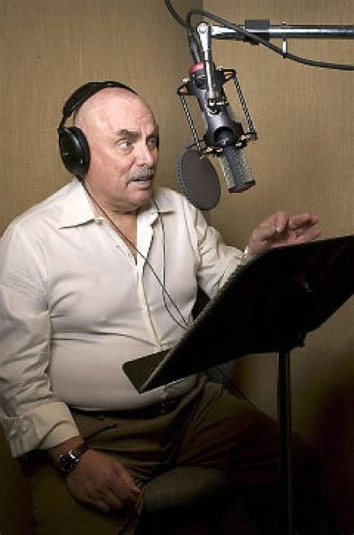 Don Lafontaine (Voice Actor) - Age, Birthday, Bio, Facts, Family, Net Worth, Height & More