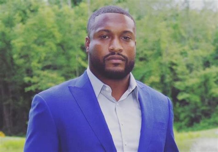 Dorin Dickerson Biography, Age, Height, Wife, Net Worth, Family