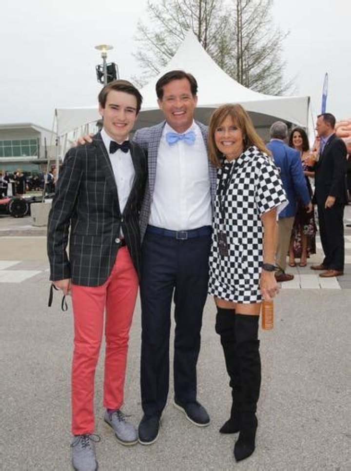 Doug Boles Is Married To Coron Daly Mom Beth Boles – His Net Worth And Son With Wife