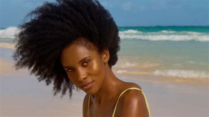 Drew Dorsey (Journalist) - Age, Birthday, Bio, Facts, Family, Net Worth, Height & More