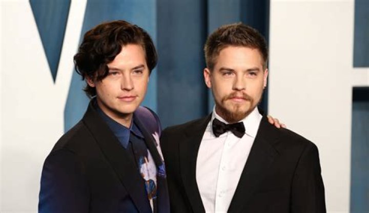 Dylan Sprouse (TV Actor) - Age, Birthday, Bio, Facts, Family, Net Worth, Height & More