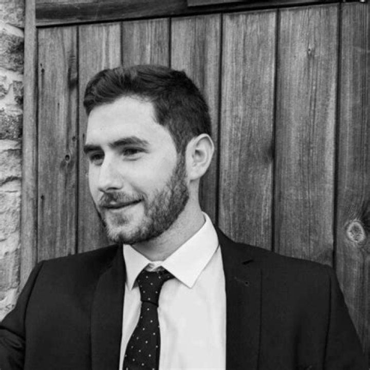 Eamon Fitzgerald (YouTube Star) - Age, Birthday, Bio, Facts, Family, Net Worth, Height & More