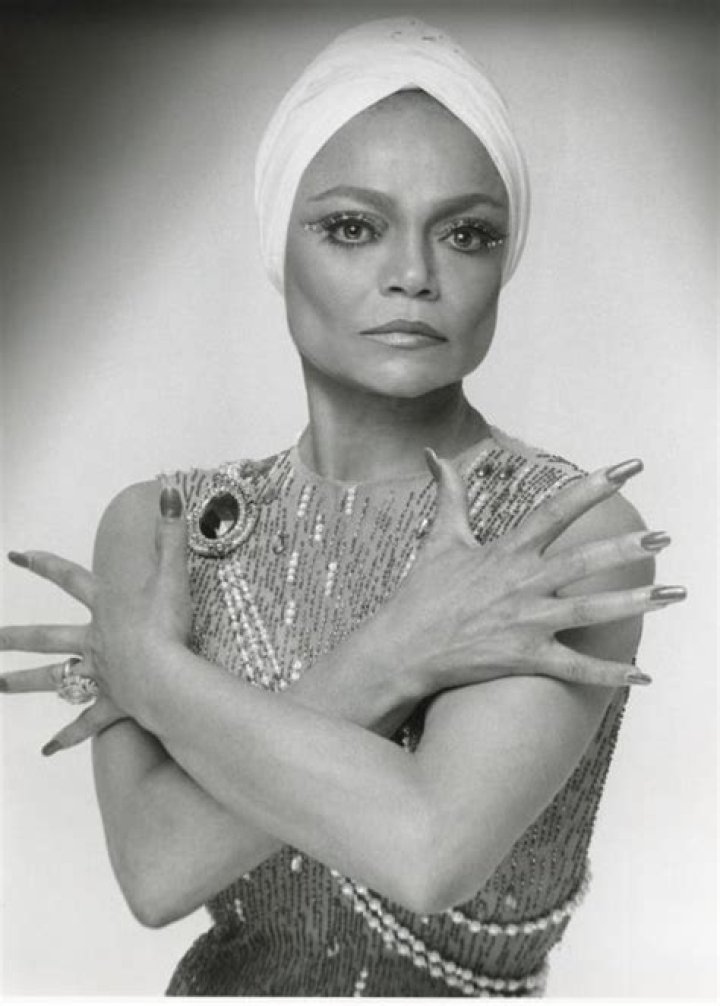 Eartha Kitt (Pop Singer) - Age, Birthday, Bio, Facts, Family, Net Worth, Height & More