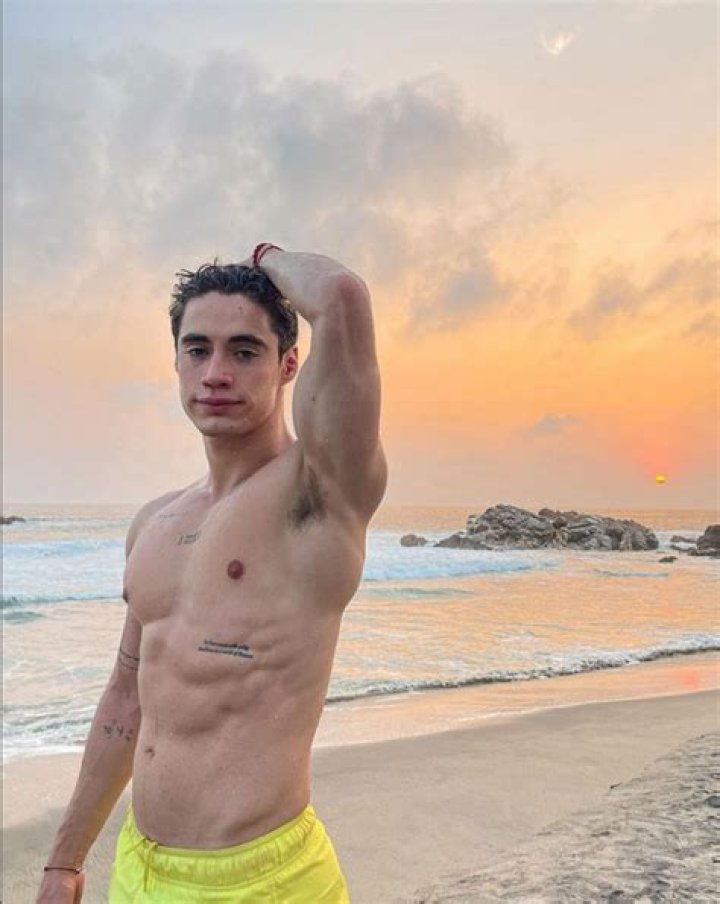 Eduardo Barquín (Actor de Televisión) - Edad, cumpleaños, biografía, hechos, familia, patrimonio neto, altura y más