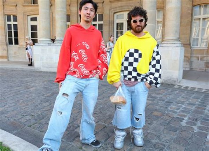 Eli Russell Linnetz Biography, Age, Height, Wife, Net Worth, Family