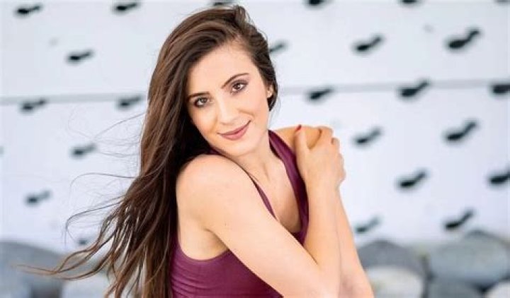 Eliana Ghen Height, Weight, Net Worth, Age, Birthday, Wikipedia, Who, Nationality, Biography