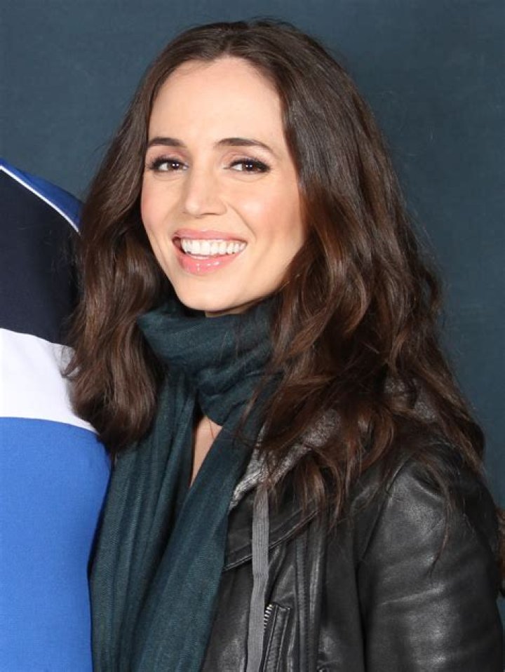 Eliza Dushku Biography, Age, Height, Husband, Net Worth, Family
