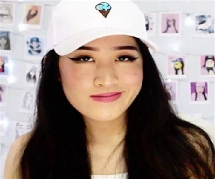 Ellen Pellon Age - Bio, Wiki, Height, Net Worth, Relationship (2023)