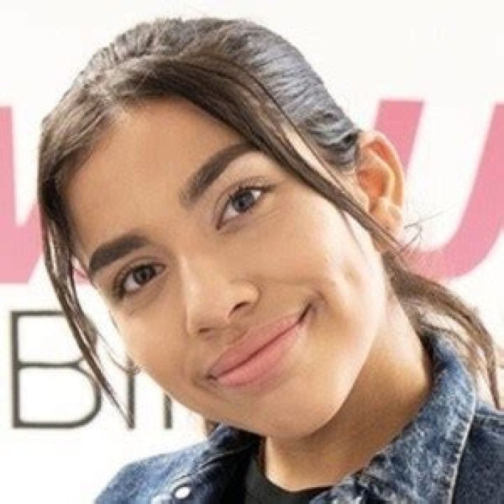 Ellie Hiyar Age - Bio, Wiki, Height, Net Worth, Relationship (2023)