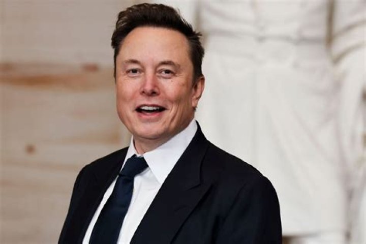 How tall is Elon Musk